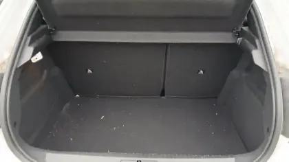 Photo 60 Peugeot 208 Gén. II Ph1 NG GT 5