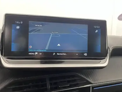 Photo 143 Peugeot 208  PureTech 100 S&S BVM6