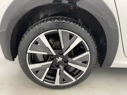 Photo 90 Peugeot 208 Gén. II Ph1 NG GT 5