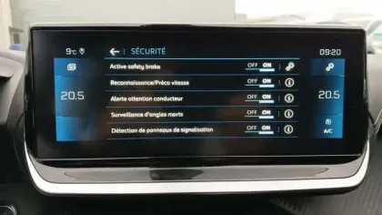 Photo 50 Peugeot 208  PureTech 100 S&S BVM6