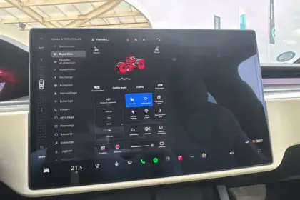 Photo 31 Tesla Model X  100 kWh Tri-Motor