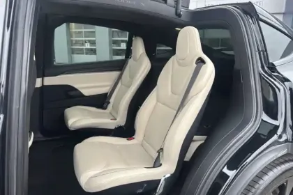 Photo 11 Tesla Model X  100 kWh Tri-Motor