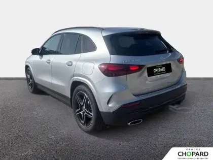 Photo 54 Mercedes GLA  180 d 8G-DCT