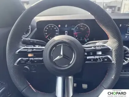 Photo 43 Mercedes GLA  180 d 8G-DCT