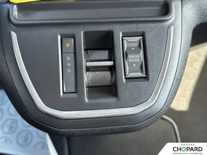 Photo 20 Peugeot Traveller  M Diesel 180 ch Automatique