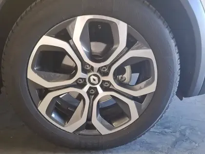 Photo 10 Renault Captur  TCe 90 - 21