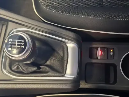 Photo 43 Renault Captur  TCe 90 - 21