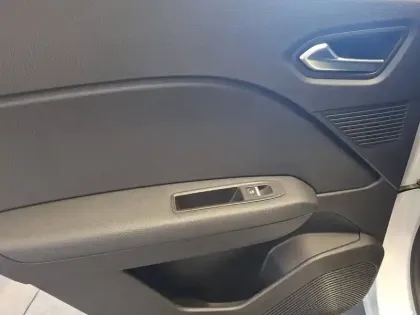 Photo 17 Renault Captur  TCe 90 - 21