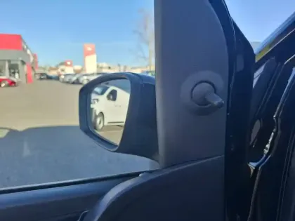 Photo 35 Volkswagen Up  1.0 60