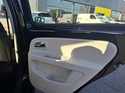 Photo 21 Volkswagen Up  1.0 60