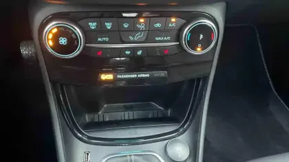 Photo 8 Ford Puma  1.0 Flexifuel 125 ch mHEV S&S BVM6