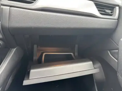 Photo 41 Renault Captur  TCe 90