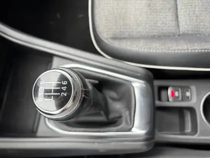 Photo 38 Renault Captur  TCe 90