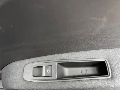 Photo 16 Renault Captur  TCe 90