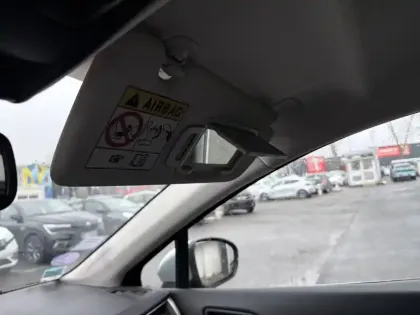 Photo 42 Renault Captur  TCe 90