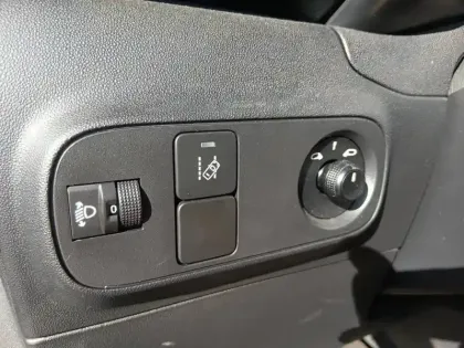 Photo 18 Citroën C3 Gén. III Ph2 NG YOU 5