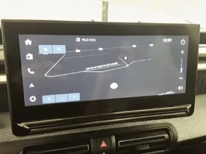 Photo 37 Citroën C3  Turbo 100 ch BVM6