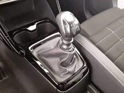 Photo 13 Citroën C3 Gén. IV Ph1 MAX 5