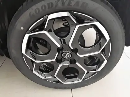 Photo 35 Citroën C3  Turbo 100 ch BVM6