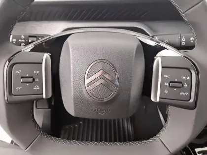 Photo 54 Citroën C3  Turbo 100 ch BVM6