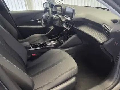 Photo 9 Peugeot 208  PureTech 100 S&S EAT8