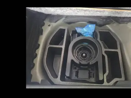 Photo 12 Peugeot 208  PureTech 100 S&S EAT8