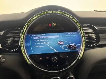 Photo 24 Mini Mini Hatch 3 Portes Cooper 136 ch DKG7