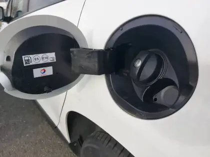 Photo 31 Peugeot 2008  1.2 PureTech 82ch BVM5