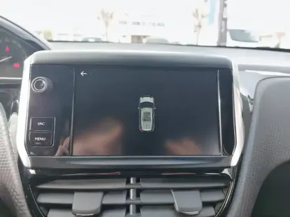 Photo 19 Peugeot 2008  1.2 PureTech 82ch BVM5