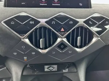 Photo 19 DS DS 3  PureTech 130 EAT8