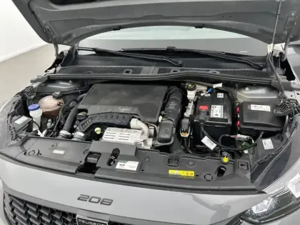 Photo 14 Peugeot 208  PureTech 100 S&S BVM6