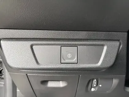 Photo 71 Dacia Jogger  Hybrid 140 7 places GSR2