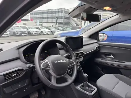 Photo 68 Dacia Jogger  Hybrid 140 7 places GSR2