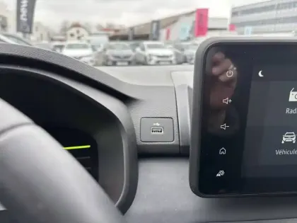 Photo 114 Dacia Jogger  Hybrid 140 7 places GSR2