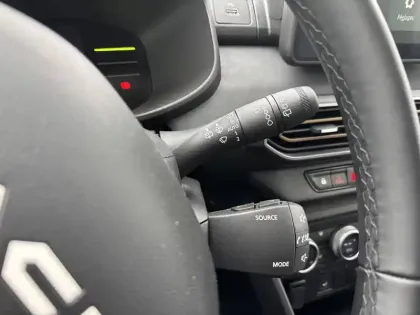 Photo 116 Dacia Jogger  Hybrid 140 7 places GSR2