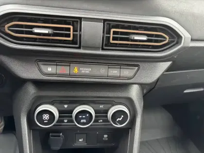 Photo 122 Dacia Jogger  Hybrid 140 7 places GSR2