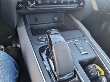 Photo 14 Citroën C5 aircross  Hybride Rechargeable 225 S&S e-EAT8