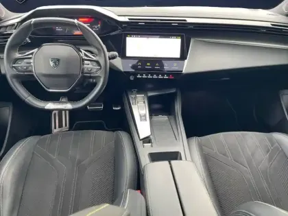 Photo 12 Peugeot 308  PureTech 130ch S&S EAT8