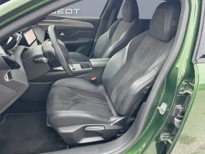 Photo 13 Peugeot 308  PureTech 130ch S&S EAT8