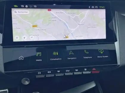 Photo 22 Peugeot 308  PureTech 130ch S&S EAT8