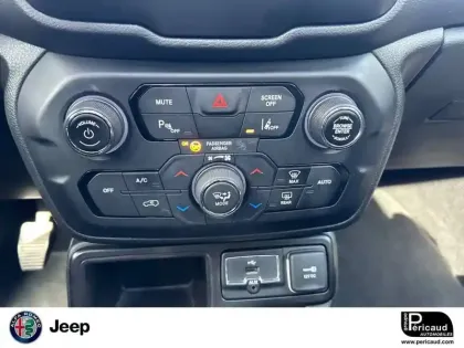 Photo 12 Jeep Renegade  1.0 GSE T3 120 ch BVM6