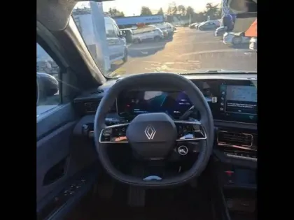 Photo 16 Renault 4 Renault  E-Tech Electrique 150 ch autonomie confort