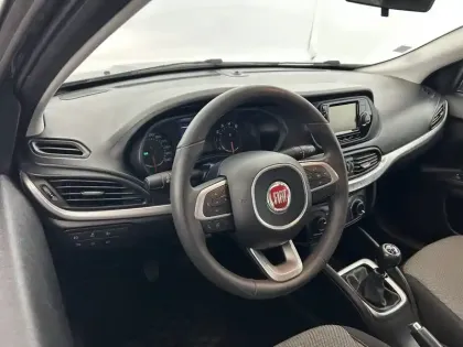 Photo 66 Fiat Tipo  1.4 95 ch