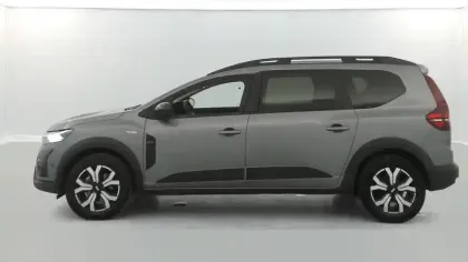 Photo 23 Dacia Jogger  Hybrid 140 5 places
