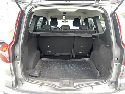 Photo 17 Dacia Jogger  Hybrid 140 5 places