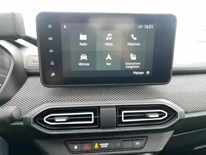 Photo 11 Dacia Jogger  Hybrid 140 5 places