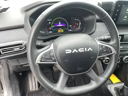 Photo 14 Dacia Jogger  Hybrid 140 5 places