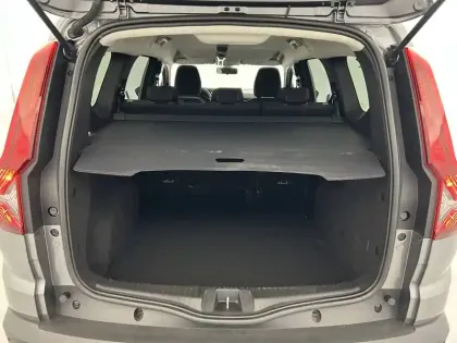 Photo 39 Dacia Jogger  Hybrid 140 5 places