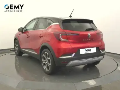 Photo 6 Renault Captur  E-Tech Plug-in 160 - 21