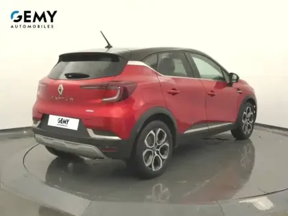 Photo 17 Renault Captur  E-Tech Plug-in 160 - 21